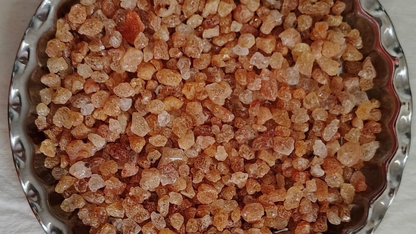 Are there any health benefits of edible gum or gond